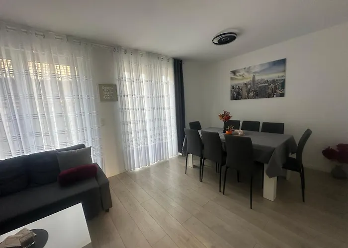 Exklusives Haus Grenze West * Hamburg